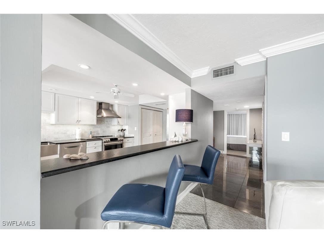 2381 Gulf Shore Boulevard N #503 Naples FL 34103 225036830 image20