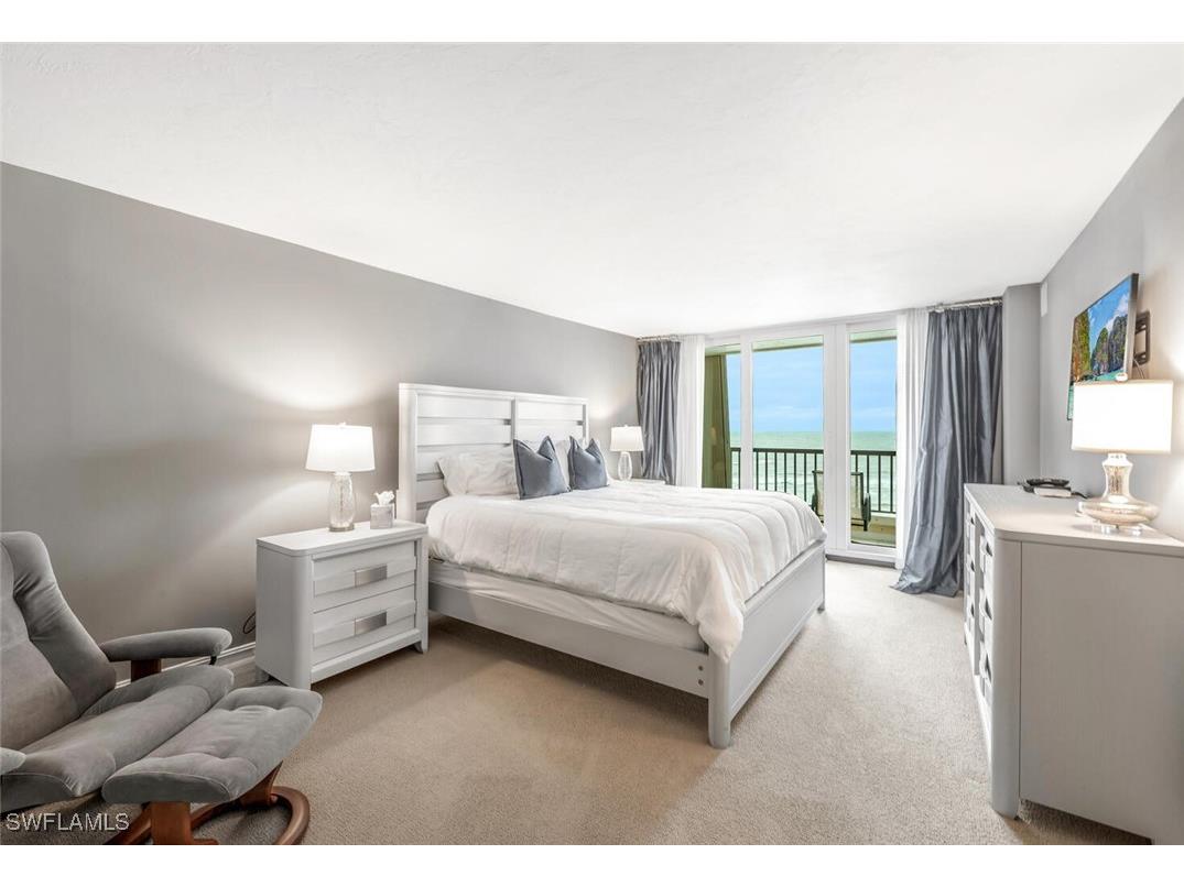 2381 Gulf Shore Boulevard N #503 Naples FL 34103 225036830 image22