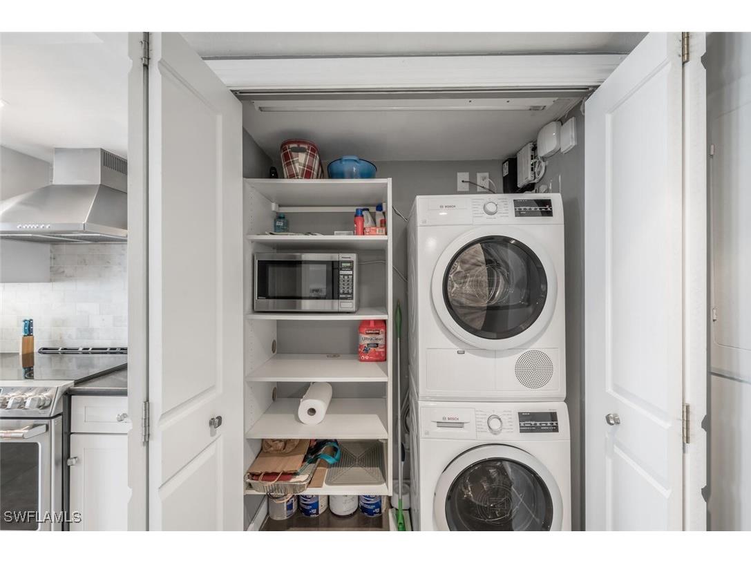 2381 Gulf Shore Boulevard N #503 Naples FL 34103 225036830 image34