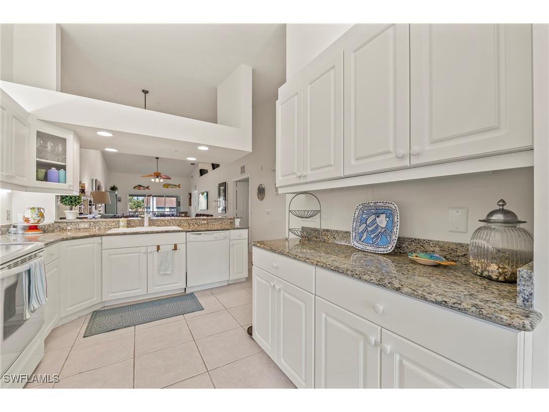 2381 Hidden Lake Court #12 Naples FL 34112 225070266 image10
