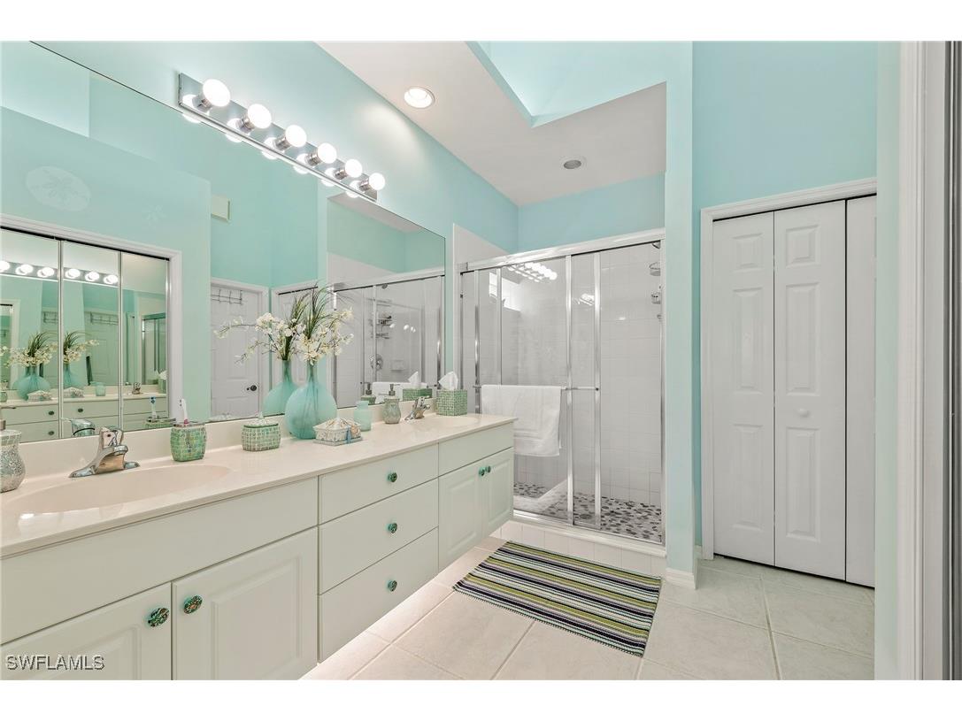 2381 Hidden Lake Court #12 Naples FL 34112 225070266 image25