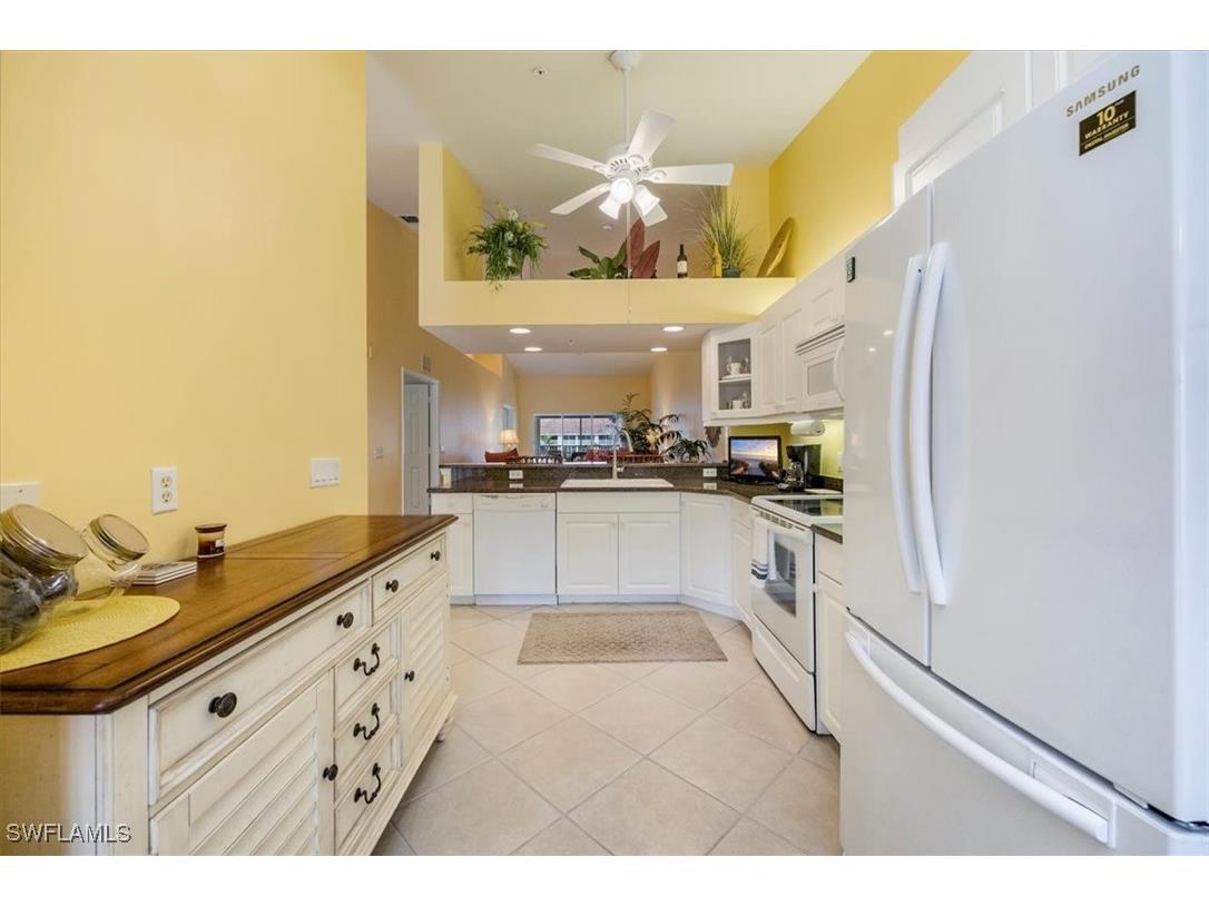 2381 Hidden Lake Court #8202 Naples FL 34112 225071259 image5