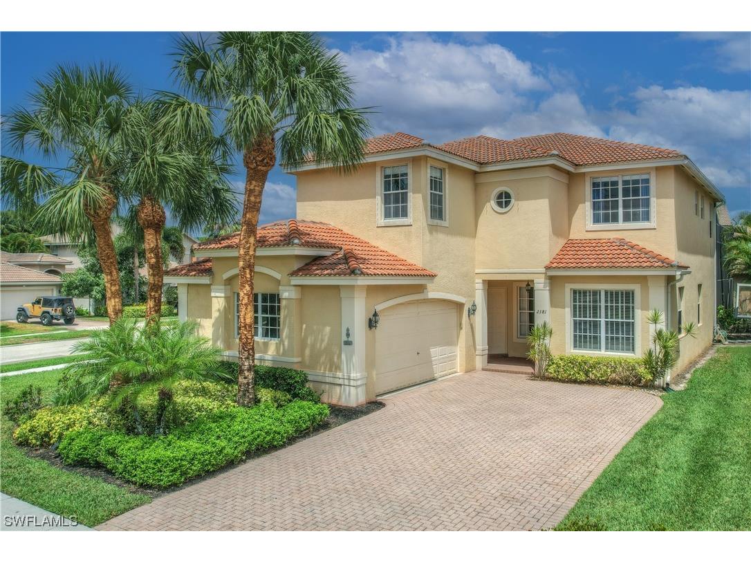 2381 Leafshine Lane Naples FL 34119 223027210 image1