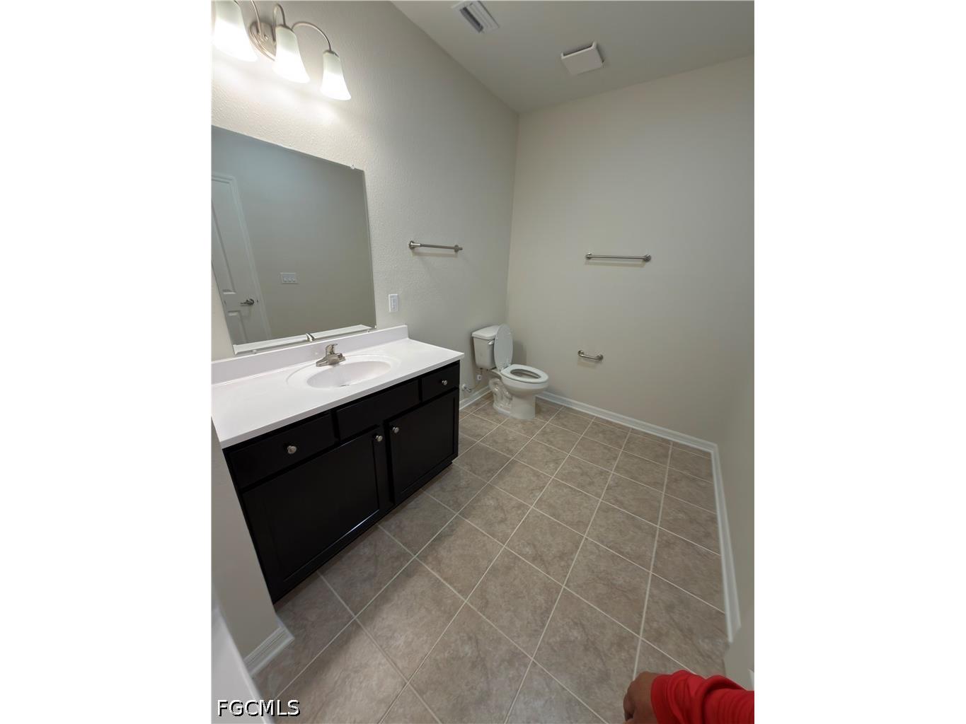 2381 Oleander Street Saint James City FL 33956 2026013985 image6
