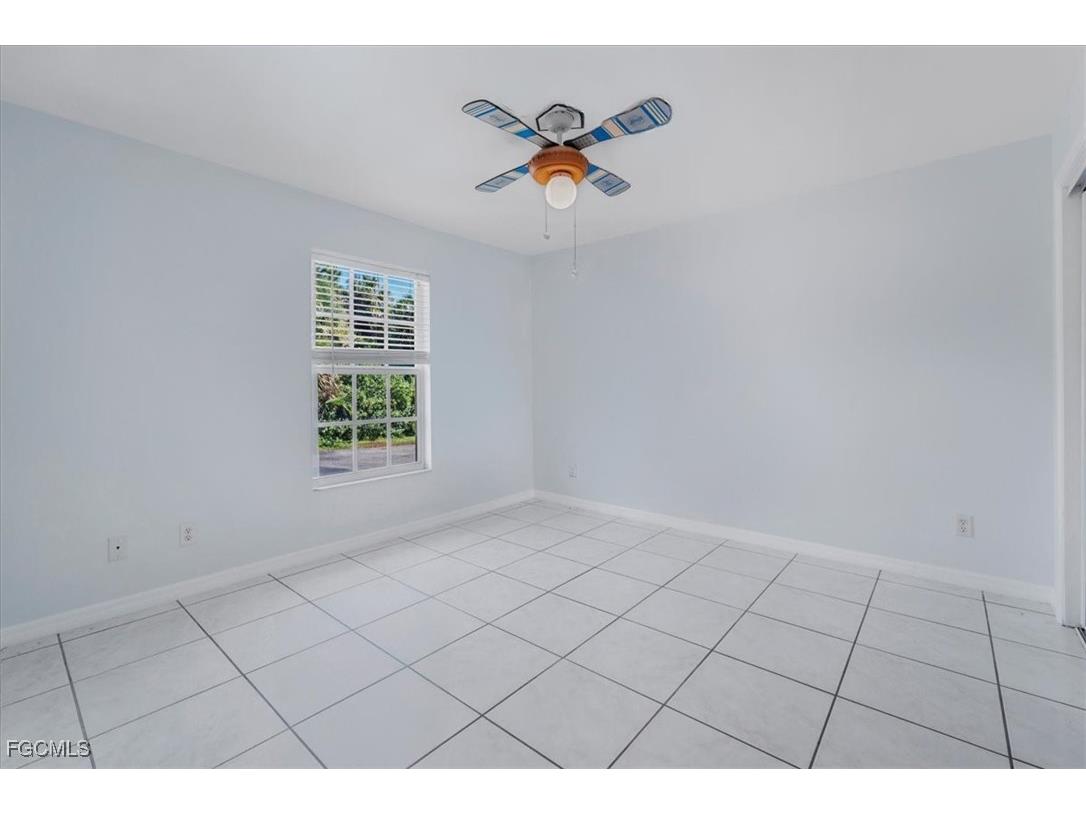 2831 White Boulevard Naples FL 34117 2025010012 image11