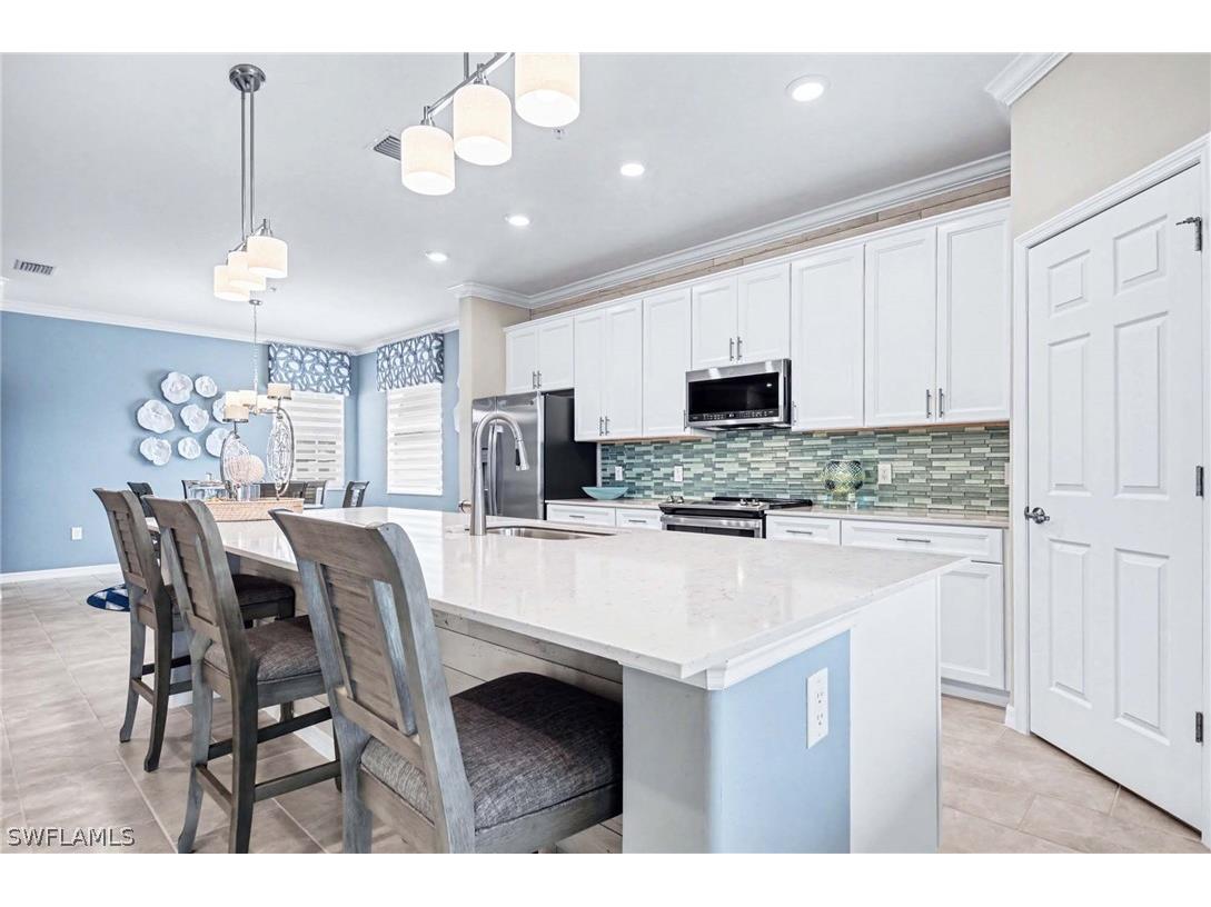 2382 Anguilla Drive #201 Naples FL 34120 226008193 image9