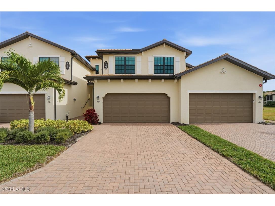 2383 Anguilla Drive #202 Naples FL 34120 226002823 image1