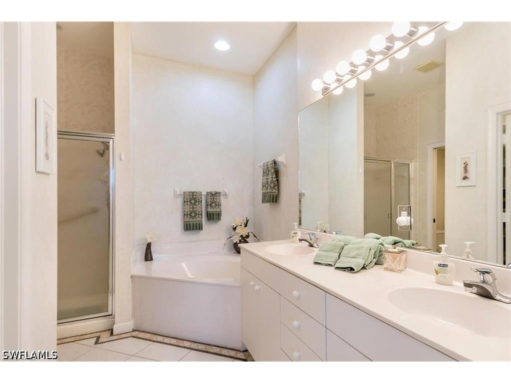 2383 Ravenna Boulevard #PH 202 Naples FL 34109 226014392 image28