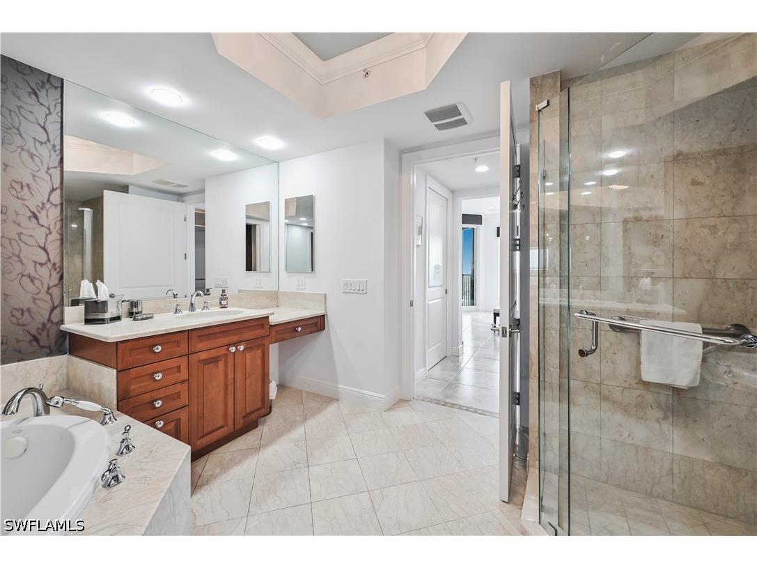 23850 Via Italia Circle #404 Estero FL 34134 226019466 image24
