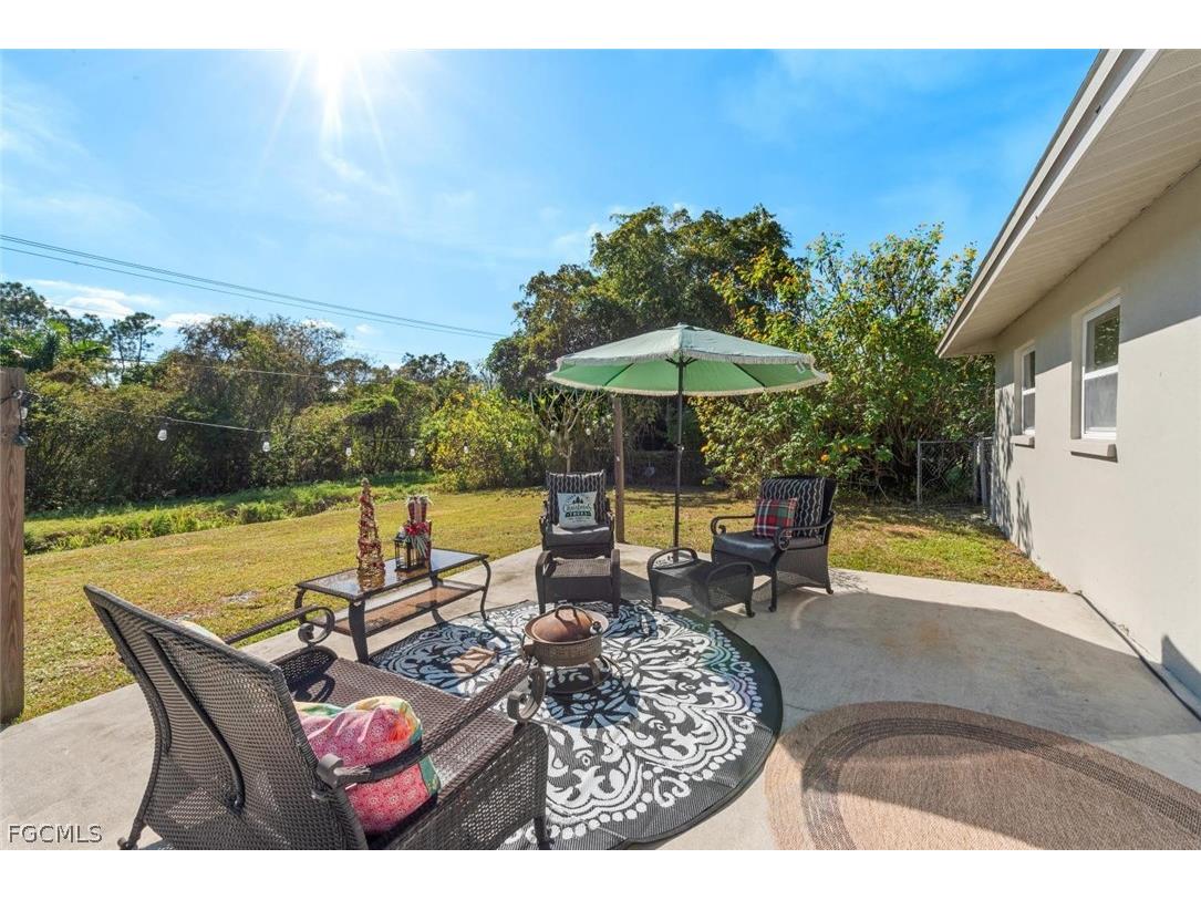 2386 Andros Avenue Fort Myers FL 33905 2026011785 image17