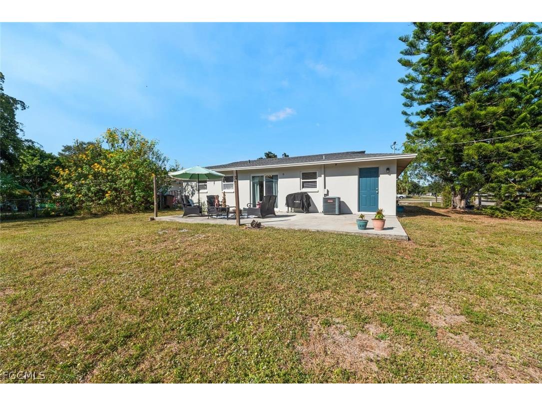 2386 Andros Avenue Fort Myers FL 33905 2026011785 image20