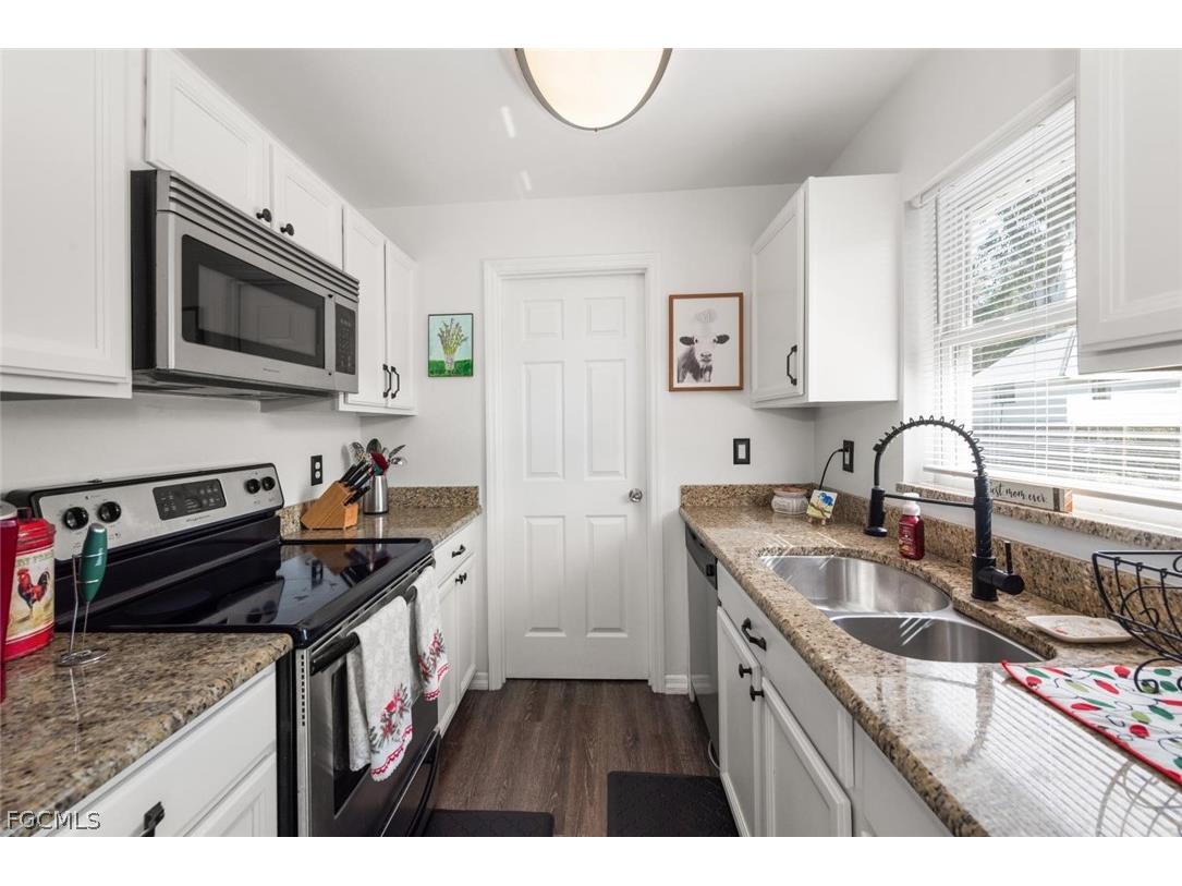 2386 Andros Avenue Fort Myers FL 33905 2026011785 image8