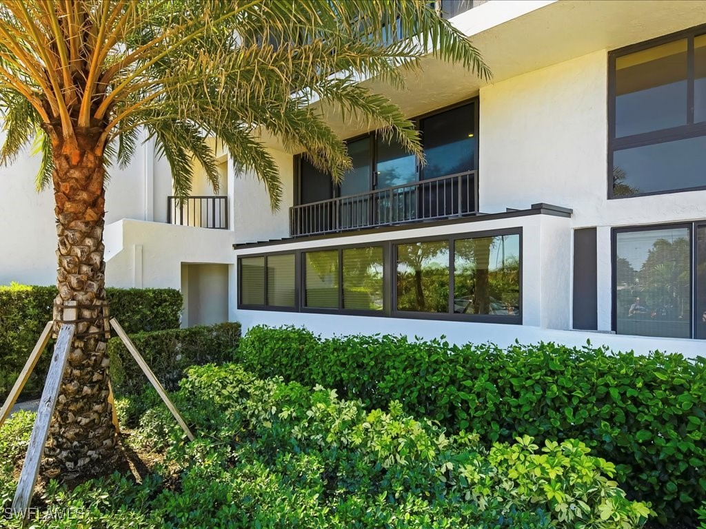 2386 Gulf Shore Boulevard N #104 Naples FL 34103 225079441 image31