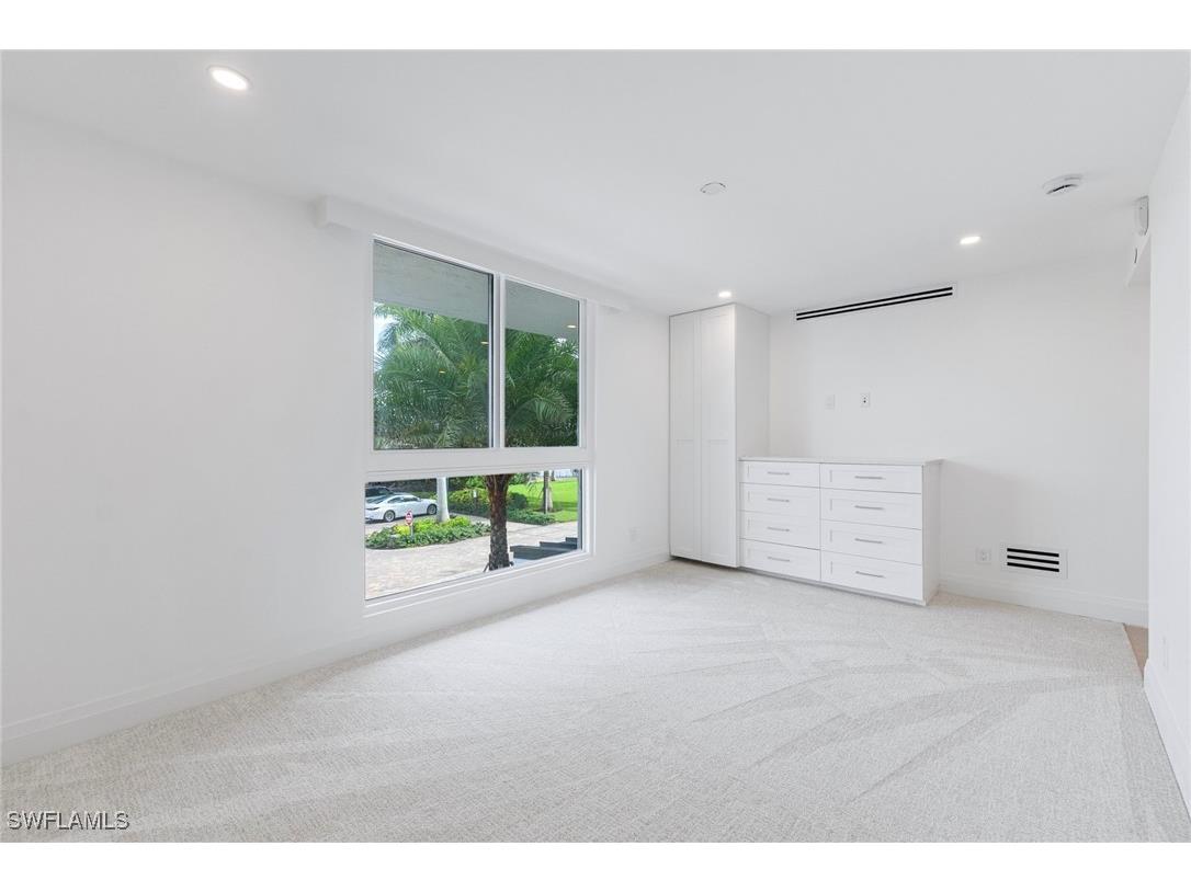 2388 Gulf Shore Boulevard N #204 Naples FL 34103 225081848 image27