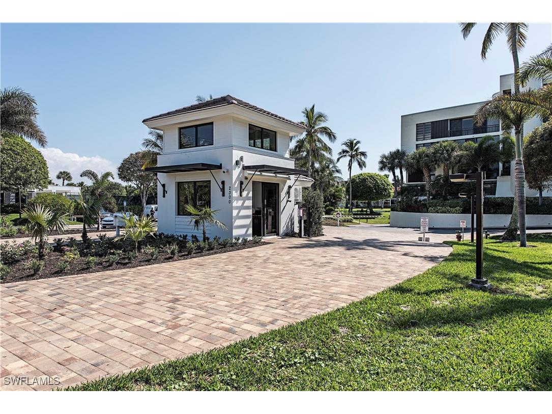 2388 Gulf Shore Boulevard N #204 Naples FL 34103 225081848 image29