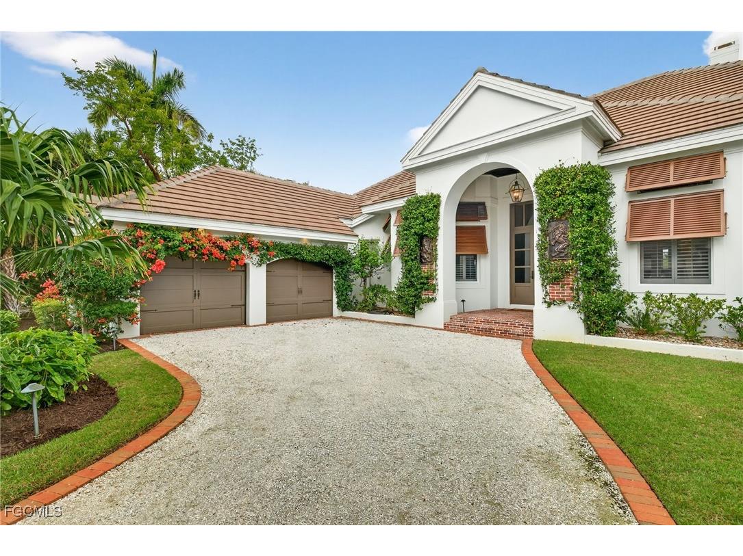 2388 Wulfert Road Sanibel FL 33957 2025026158 image1