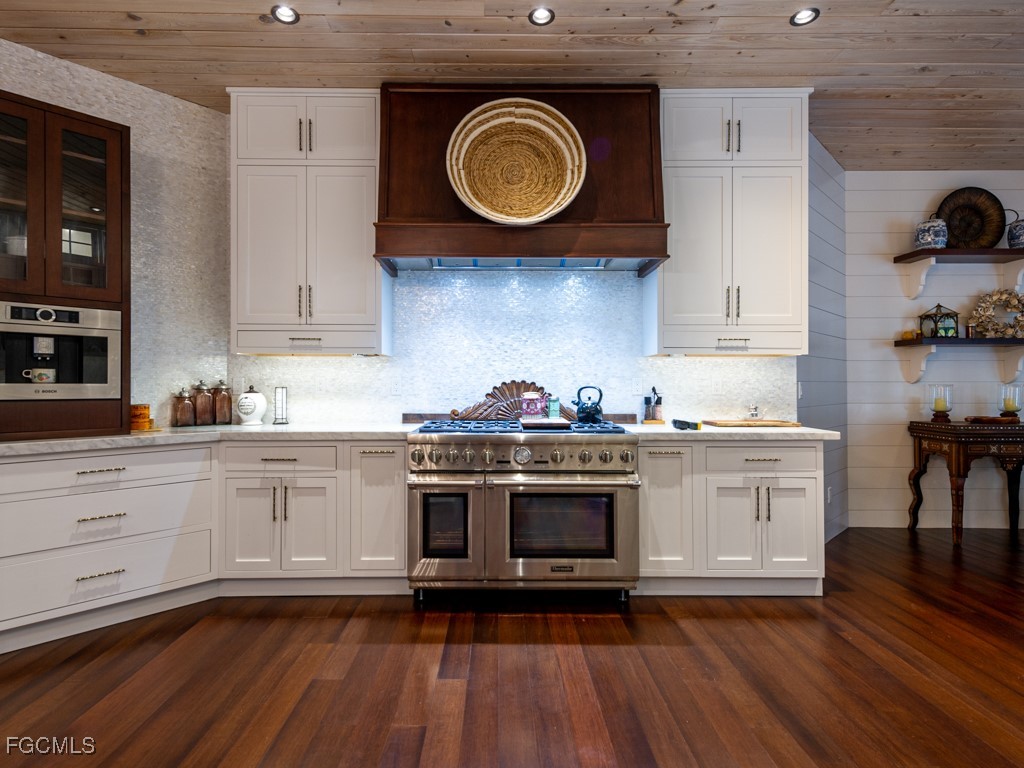 2388 Wulfert Road Sanibel FL 33957 2025026158 image13