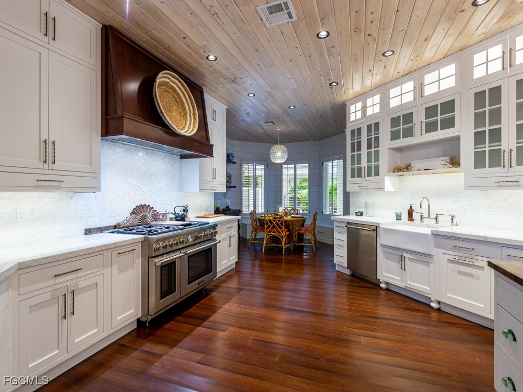 2388 Wulfert Road Sanibel FL 33957 2025026158 image14