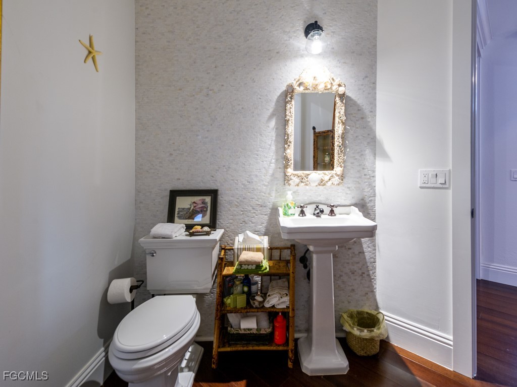 2388 Wulfert Road Sanibel FL 33957 2025026158 image29