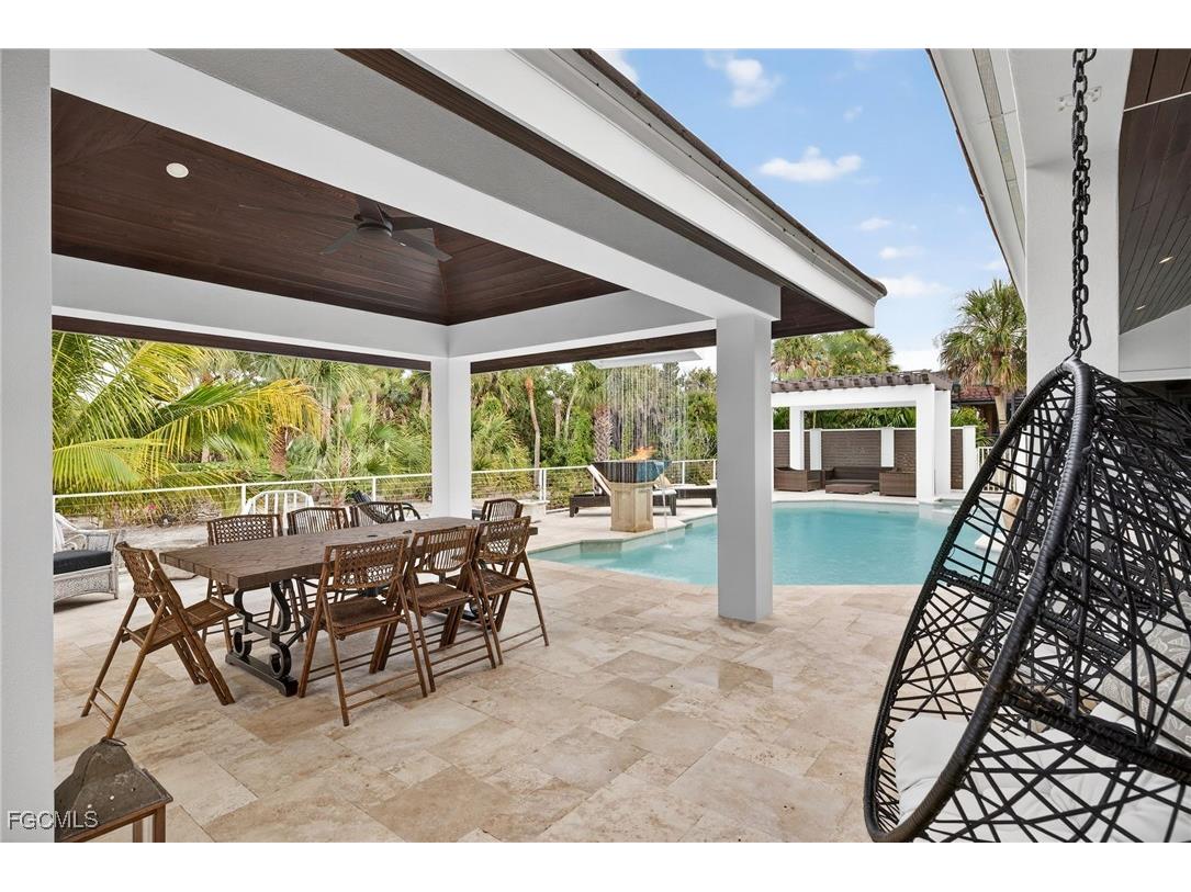 2388 Wulfert Road Sanibel FL 33957 2025026158 image32