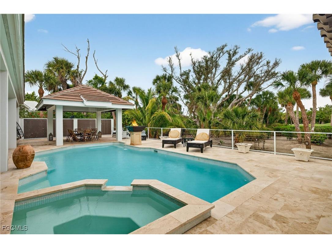 2388 Wulfert Road Sanibel FL 33957 2025026158 image39