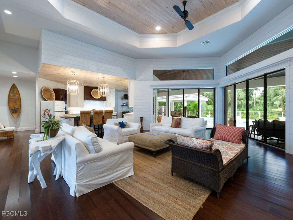 2388 Wulfert Road Sanibel FL 33957 2025026158 image5