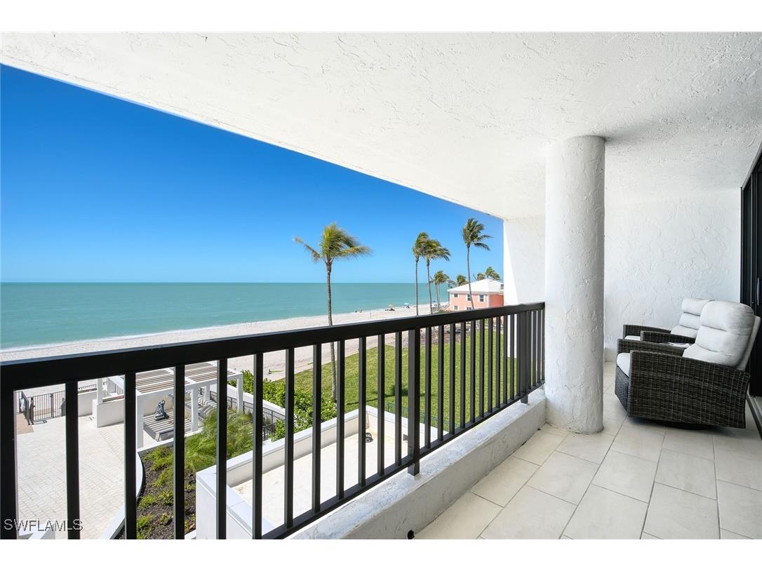 2389 Gulf Shore Boulevard N #302 Naples FL 34103 225076314 image27