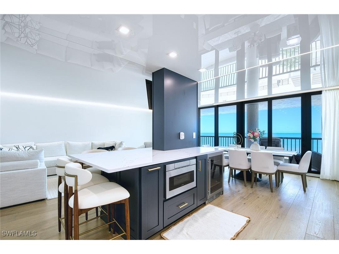 2389 Gulf Shore Boulevard N #302 Naples FL 34103 225076314 image4