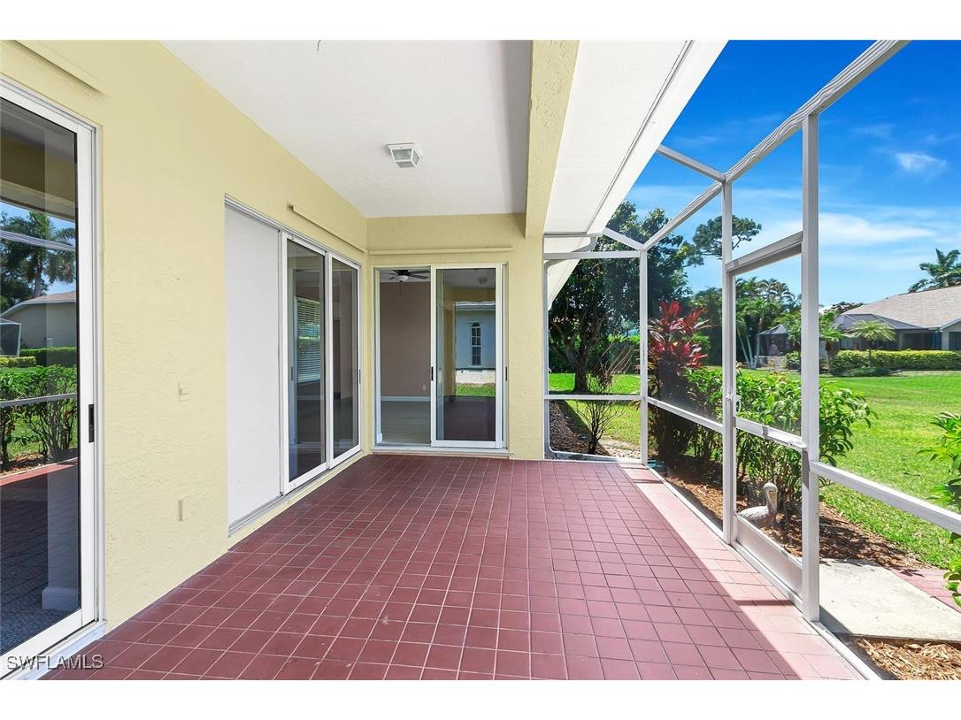 2389 Piccadilly Circus Naples FL 34112 225084394 image18