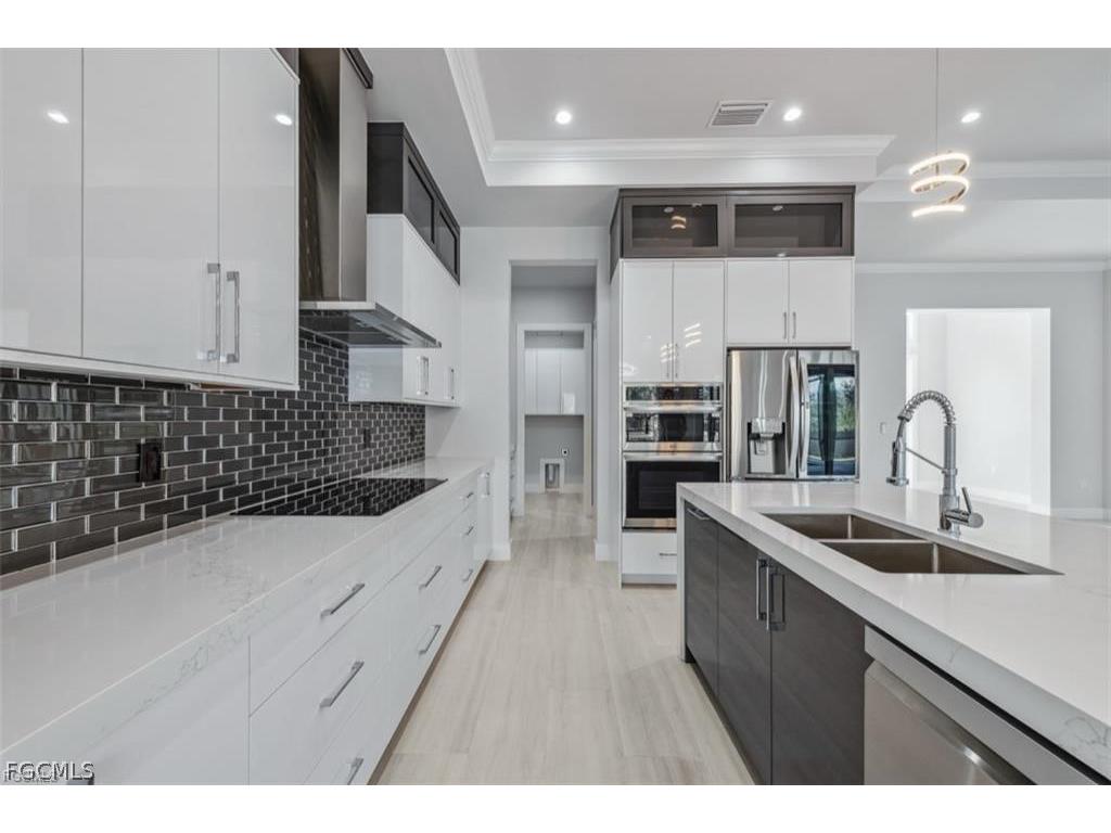 239 20th Avenue NE Naples FL 34120 2026009434 image12