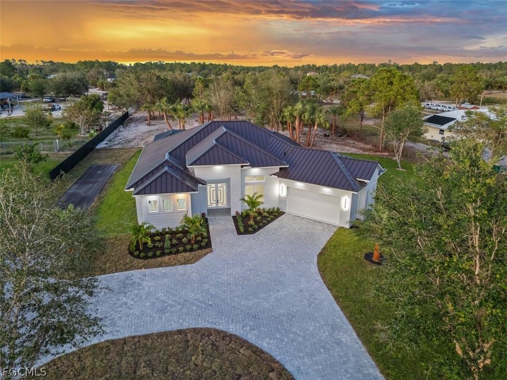 239 20th Avenue NE Naples FL 34120 2026009434 image4