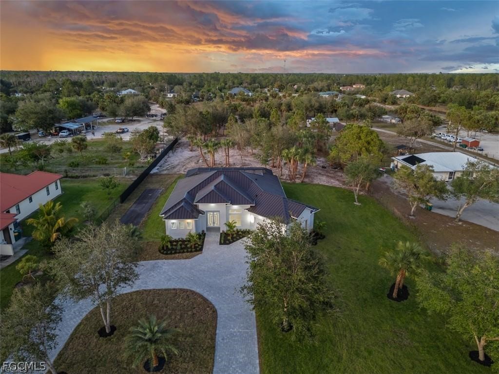 239 20th Avenue NE Naples FL 34120 2026009434 image5