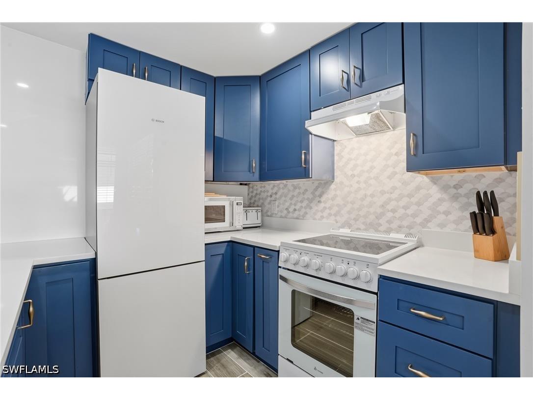 239 Curlew Street Fort Myers Beach FL 33931 226017448 image15