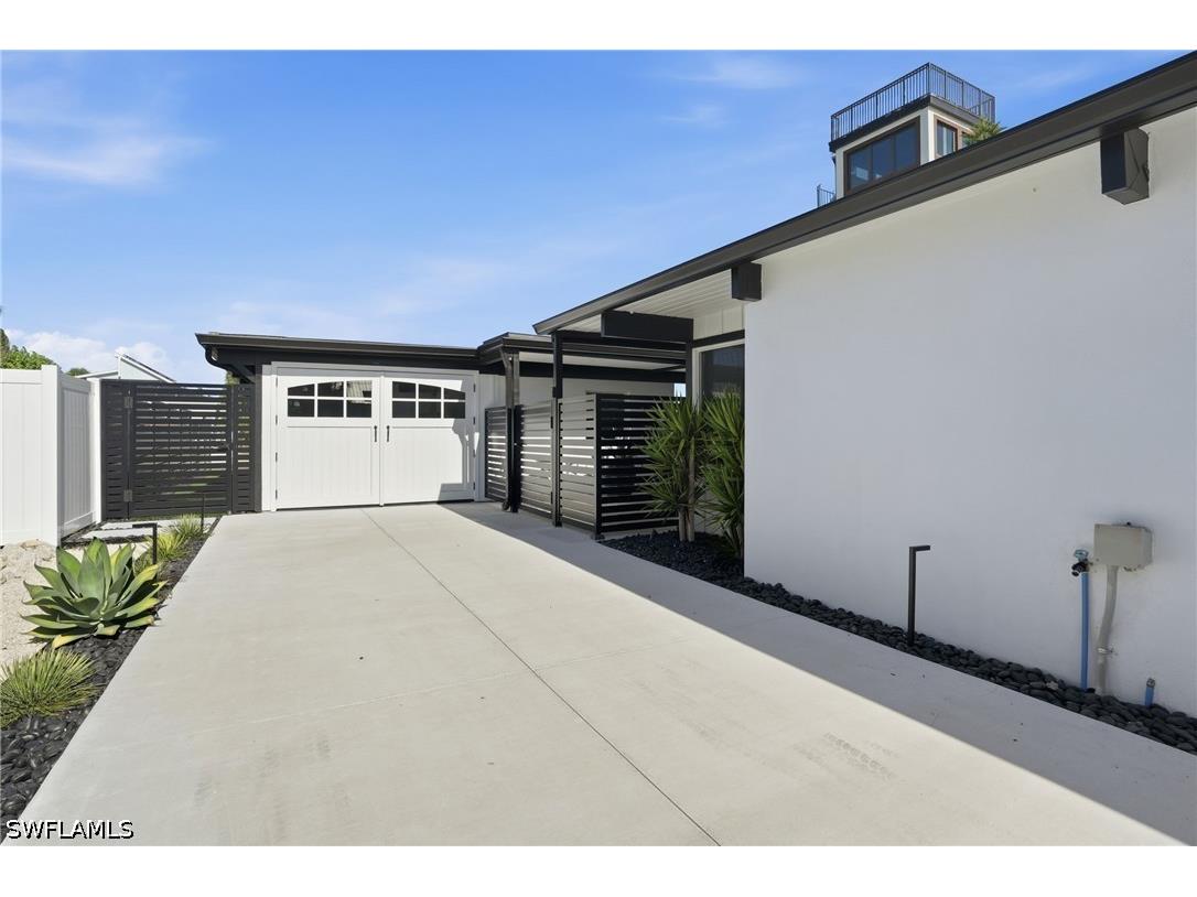 239 Curlew Street Fort Myers Beach FL 33931 226017448 image6