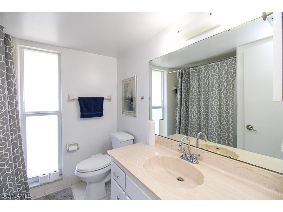 239 Palm Drive #2 Naples FL 34112 226012532 image17