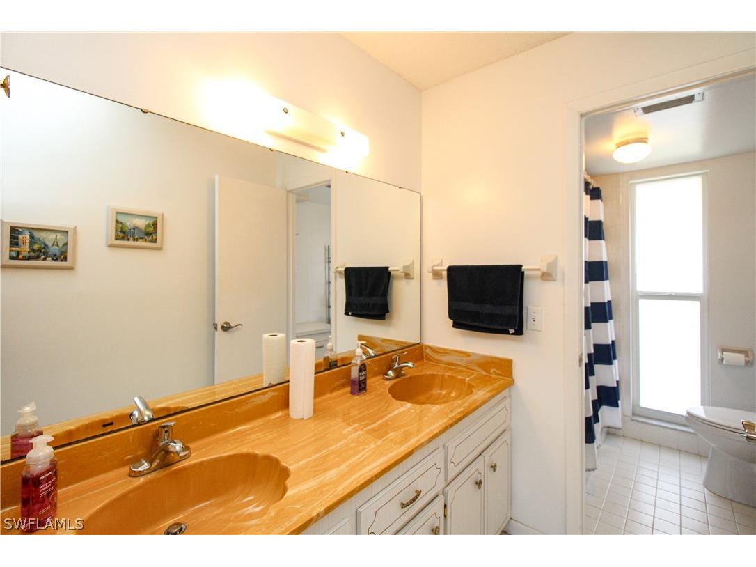 239 Palm Drive #2 Naples FL 34112 226012532 image27