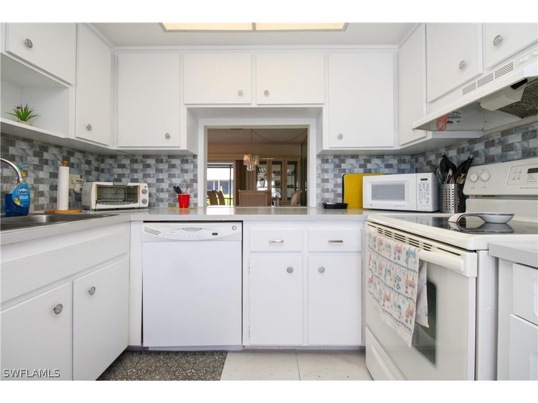 239 Palm Drive #2 Naples FL 34112 226012532 image6