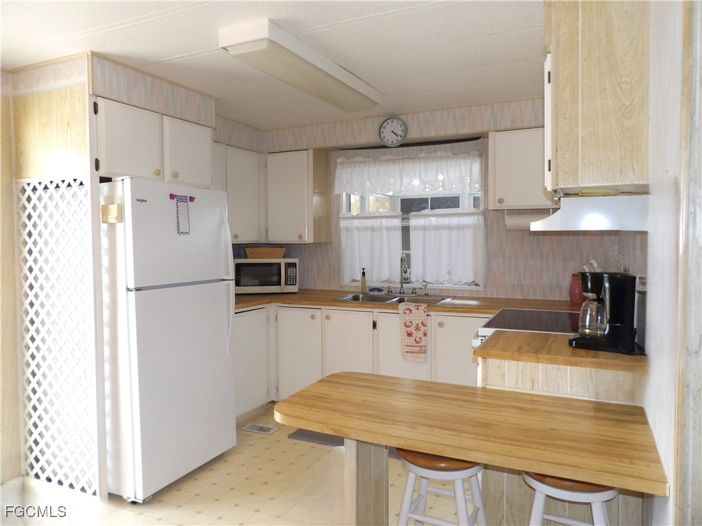 239 Shrub Lane N North Fort Myers FL 33917 2026004366 image2