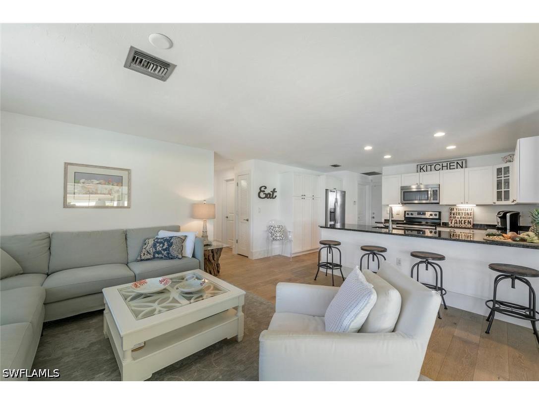 239 Torrey Pines Point Naples FL 34113 226019961 image22