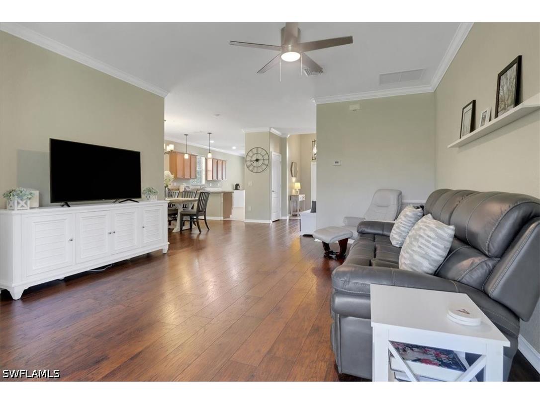2391 Heydon Circle E Naples FL 34120 226018936 image16