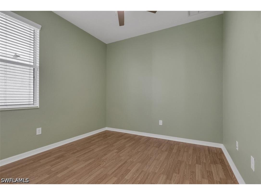 2391 Heydon Circle E Naples FL 34120 226018936 image27
