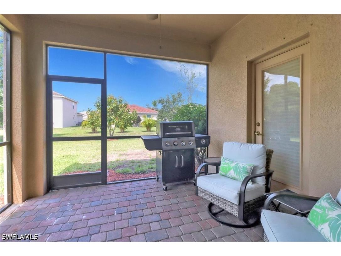 2391 Heydon Circle E Naples FL 34120 226018936 image29