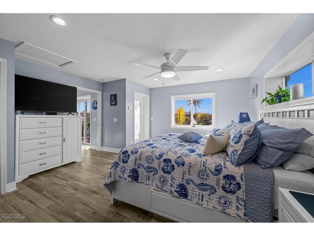 2391 Oleander Street Saint James City FL 33956 2026005449 image12