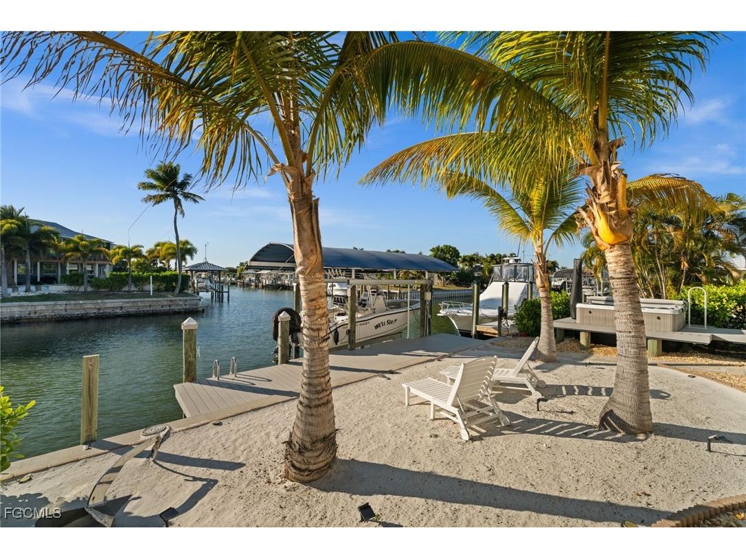 2391 Oleander Street Saint James City FL 33956 2026005449 image27