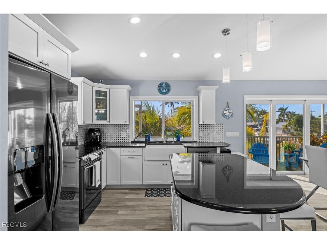 2391 Oleander Street Saint James City FL 33956 2026005449 image5