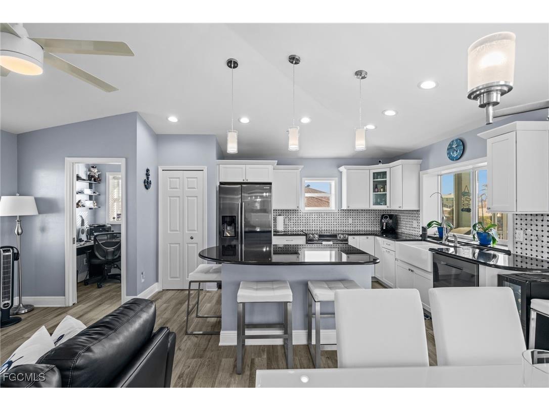 2391 Oleander Street Saint James City FL 33956 2026005449 image7