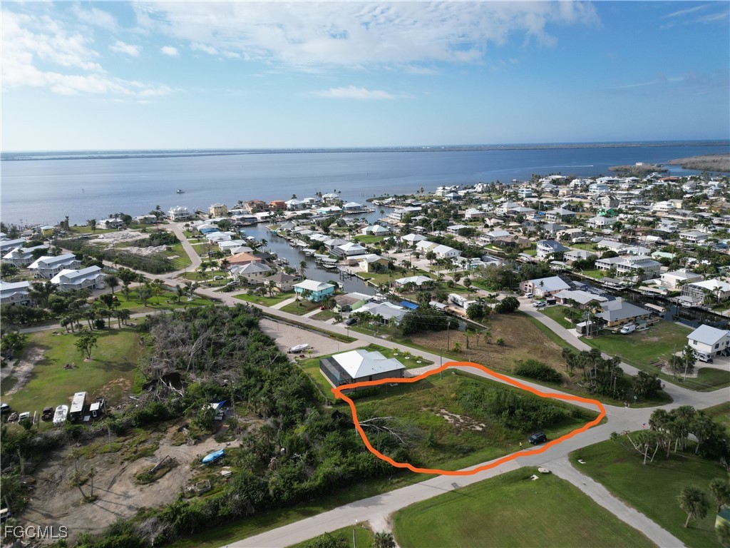 2391 Rose Avenue Other FL 33956 2026005506 image1