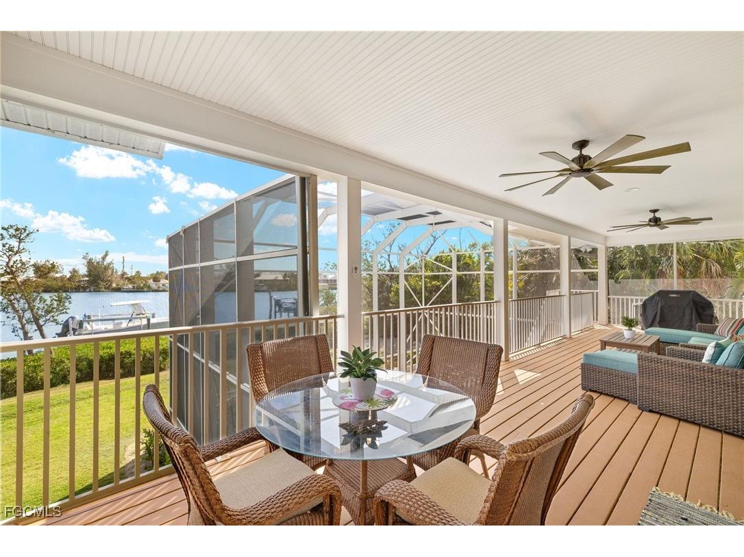 2391 Shop Road Sanibel FL 33957 2025017671 image14