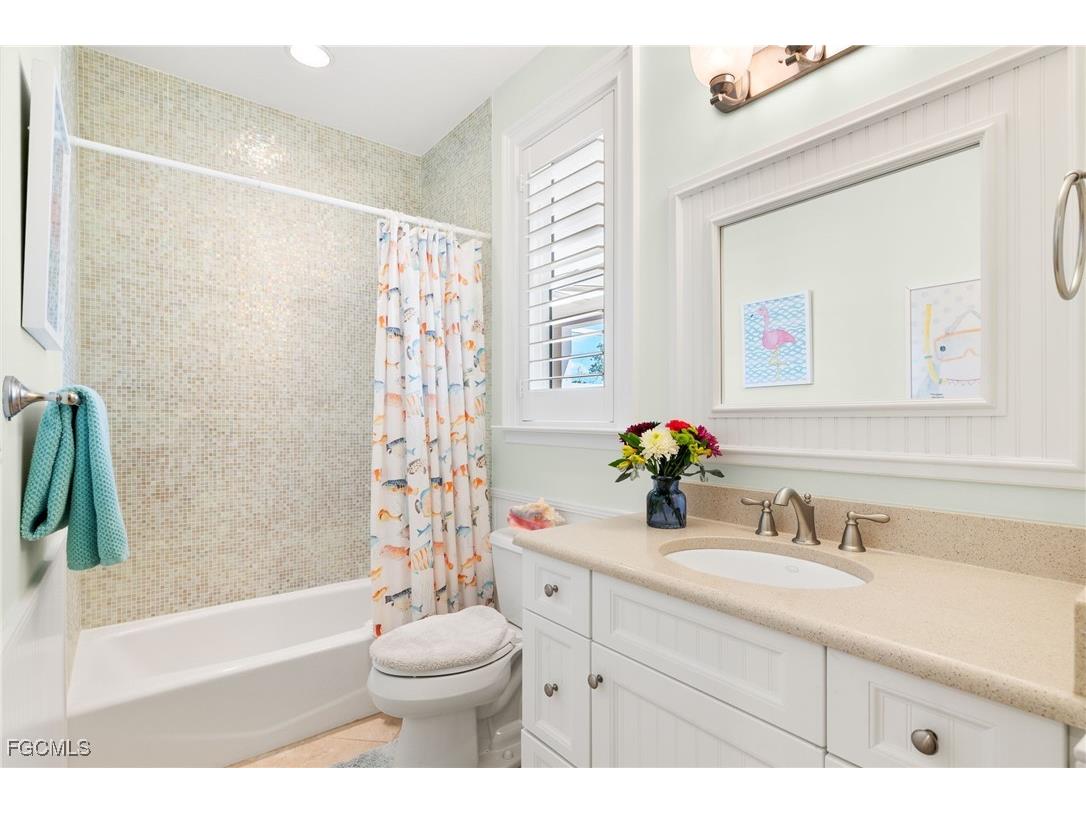 2391 Shop Road Sanibel FL 33957 2025017671 image21