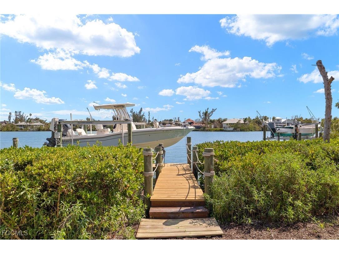 2391 Shop Road Sanibel FL 33957 2025017671 image37